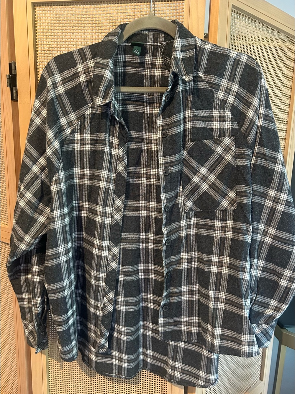 Wild Fable Black White Plaid Flannel Button Down Shirt Size M